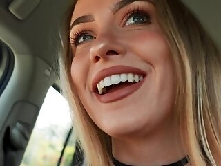 Natural Tits Solo Lady Scarlet Spreads Gams To Masturbate In The Car